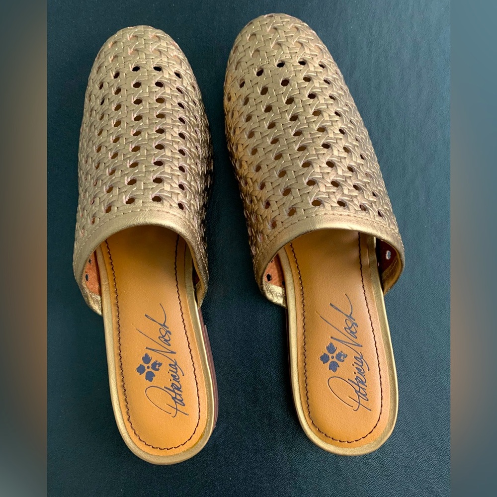 Patricia Nash Gold Woven Mules